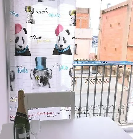 Apartamento En El Mar Roses Exterior photo